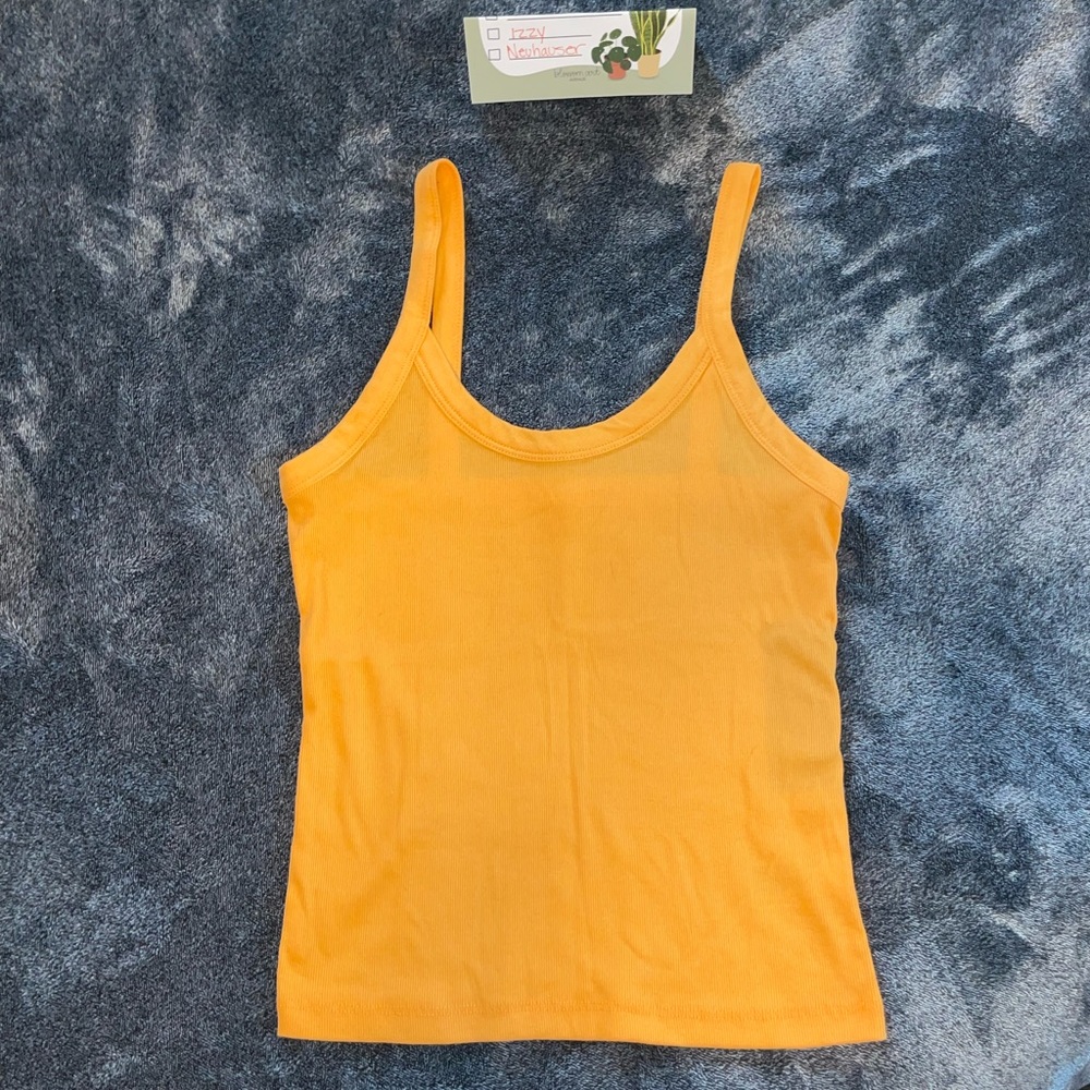Orange tank 🍊
